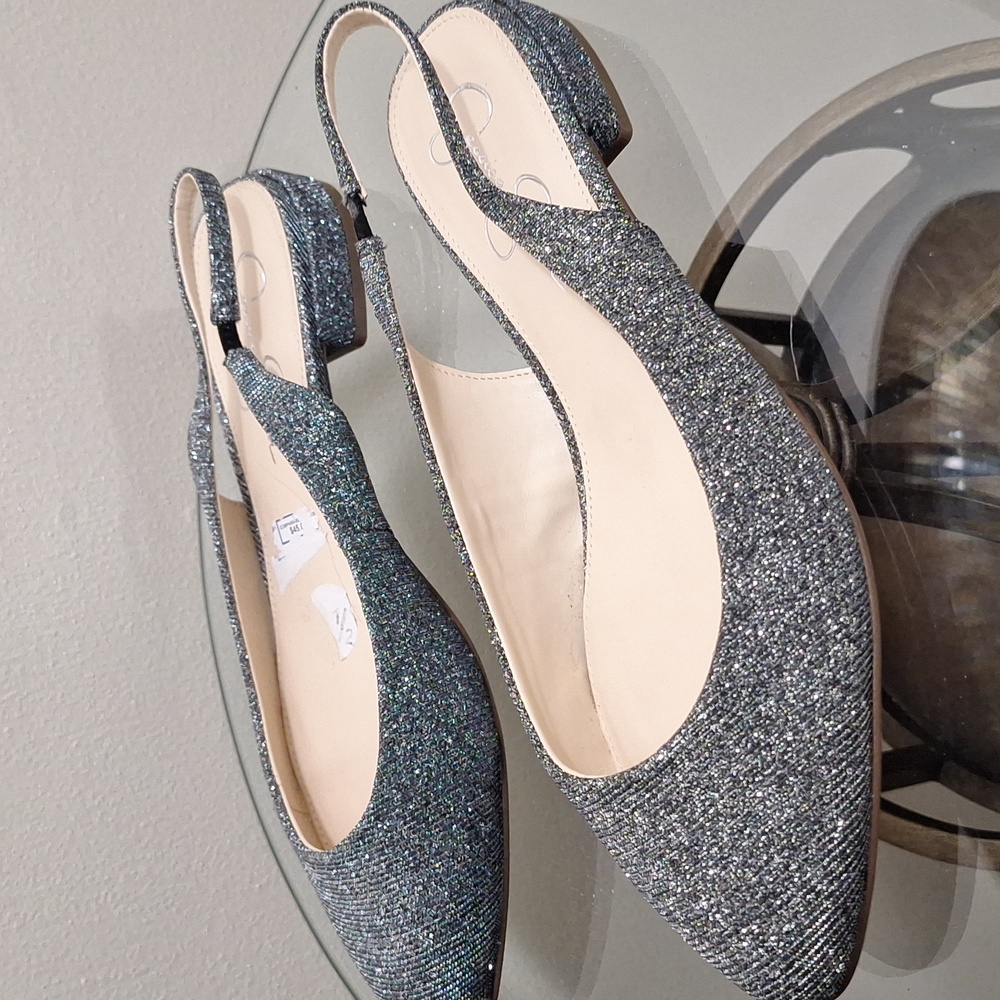 Jessica Simpson Glittery Slingbacks - Picture 5 of 9